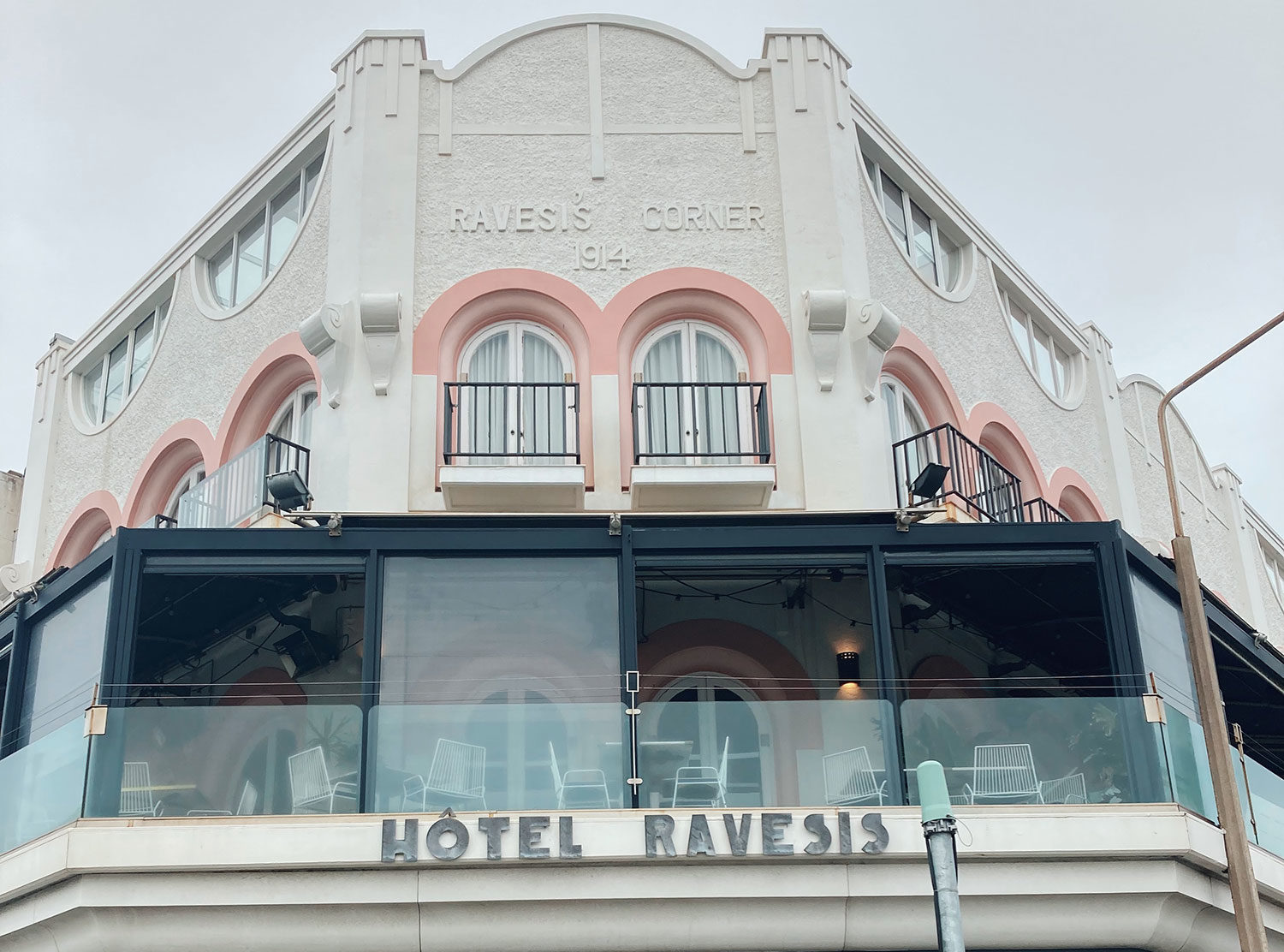 Hotel Ravesis building, Ravesi's Corner 1914